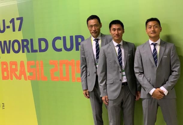伊人免费在线